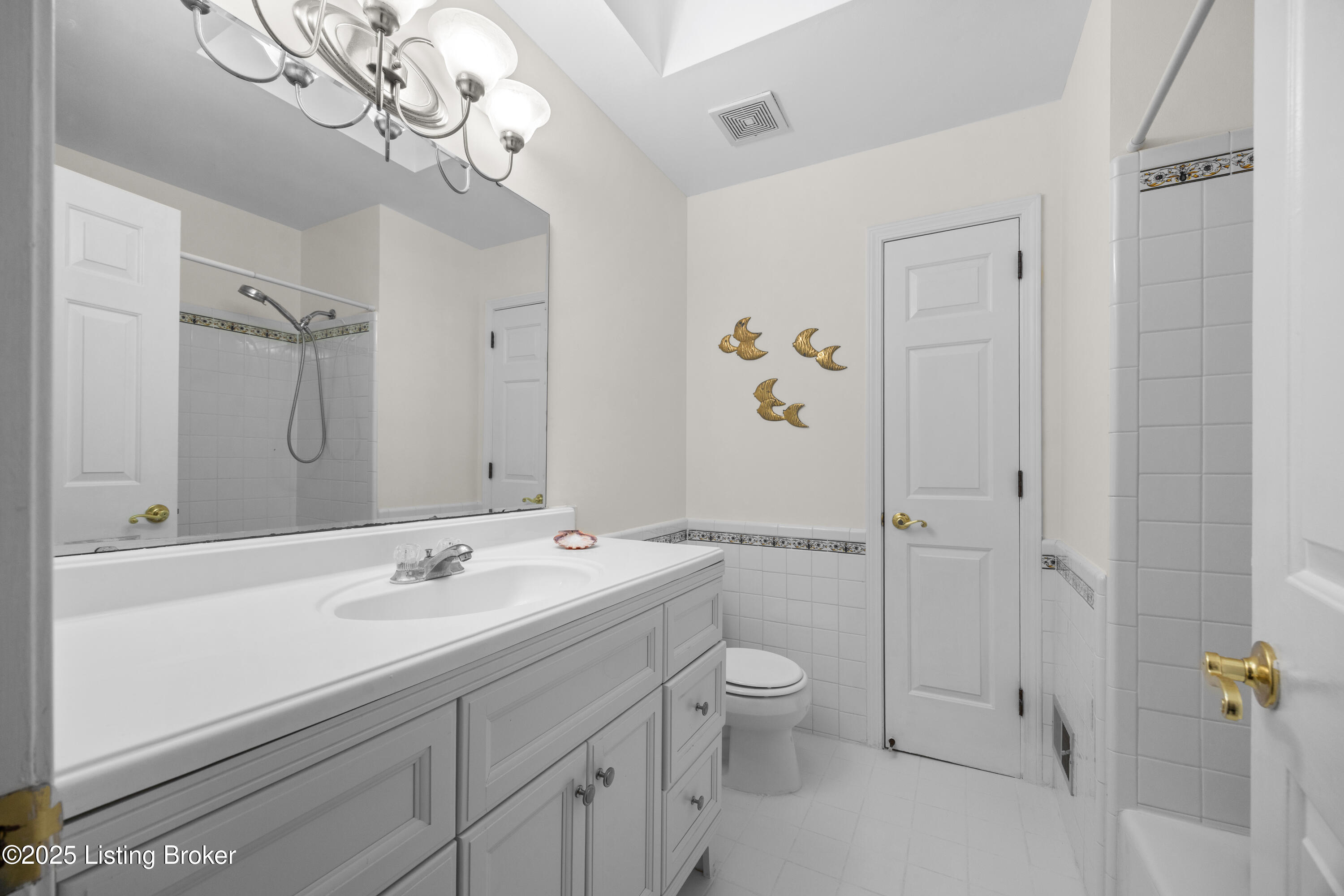 12102 Edenwood Dr