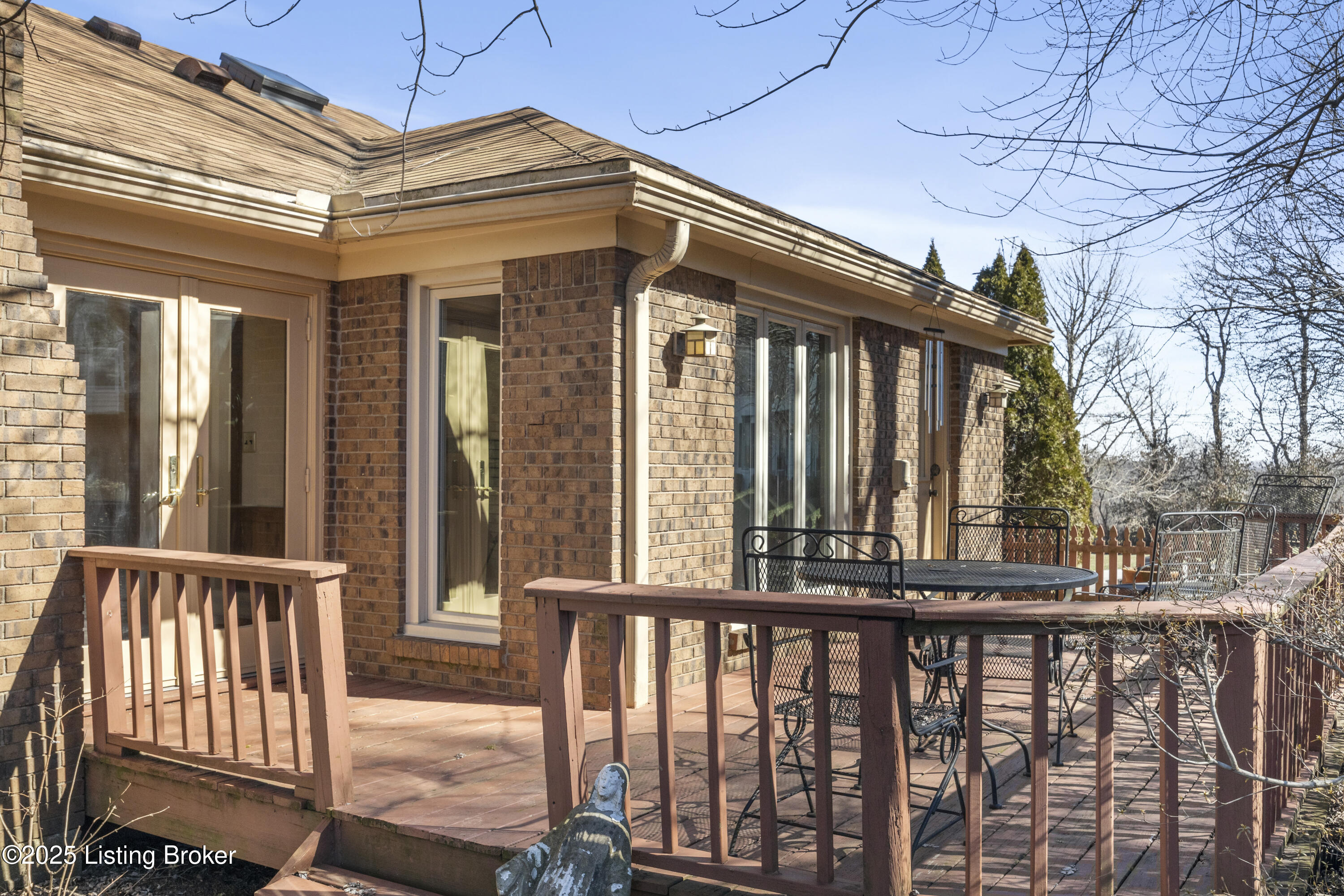 12102 Edenwood Dr