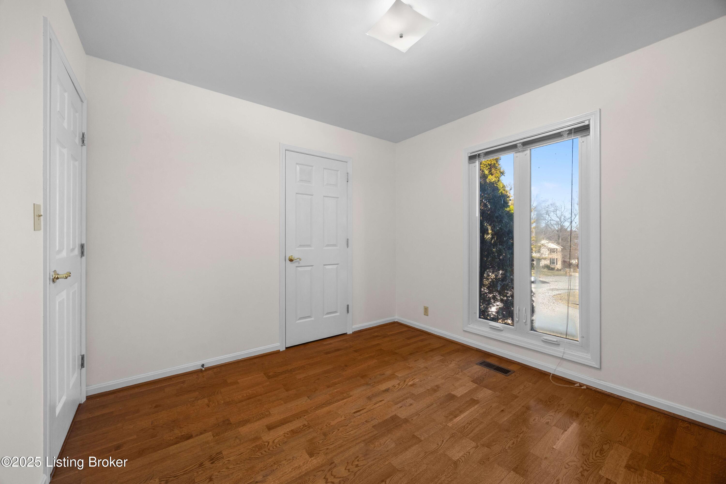 12102 Edenwood Dr