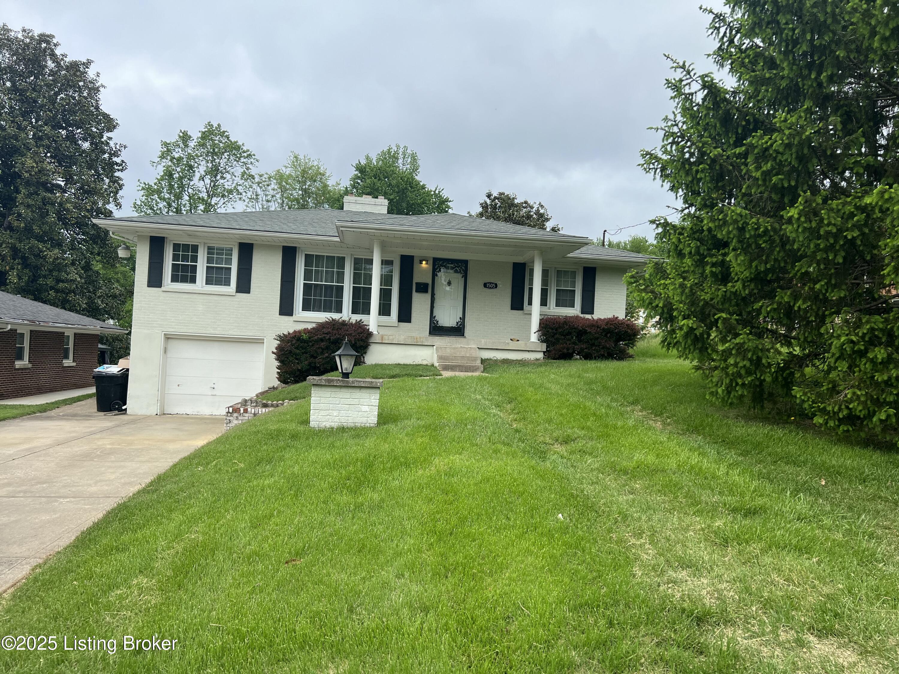 1505 Melody Ln