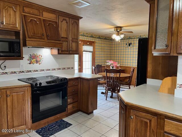 1505 Melody Ln