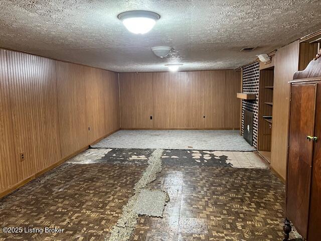 1505 Melody Ln