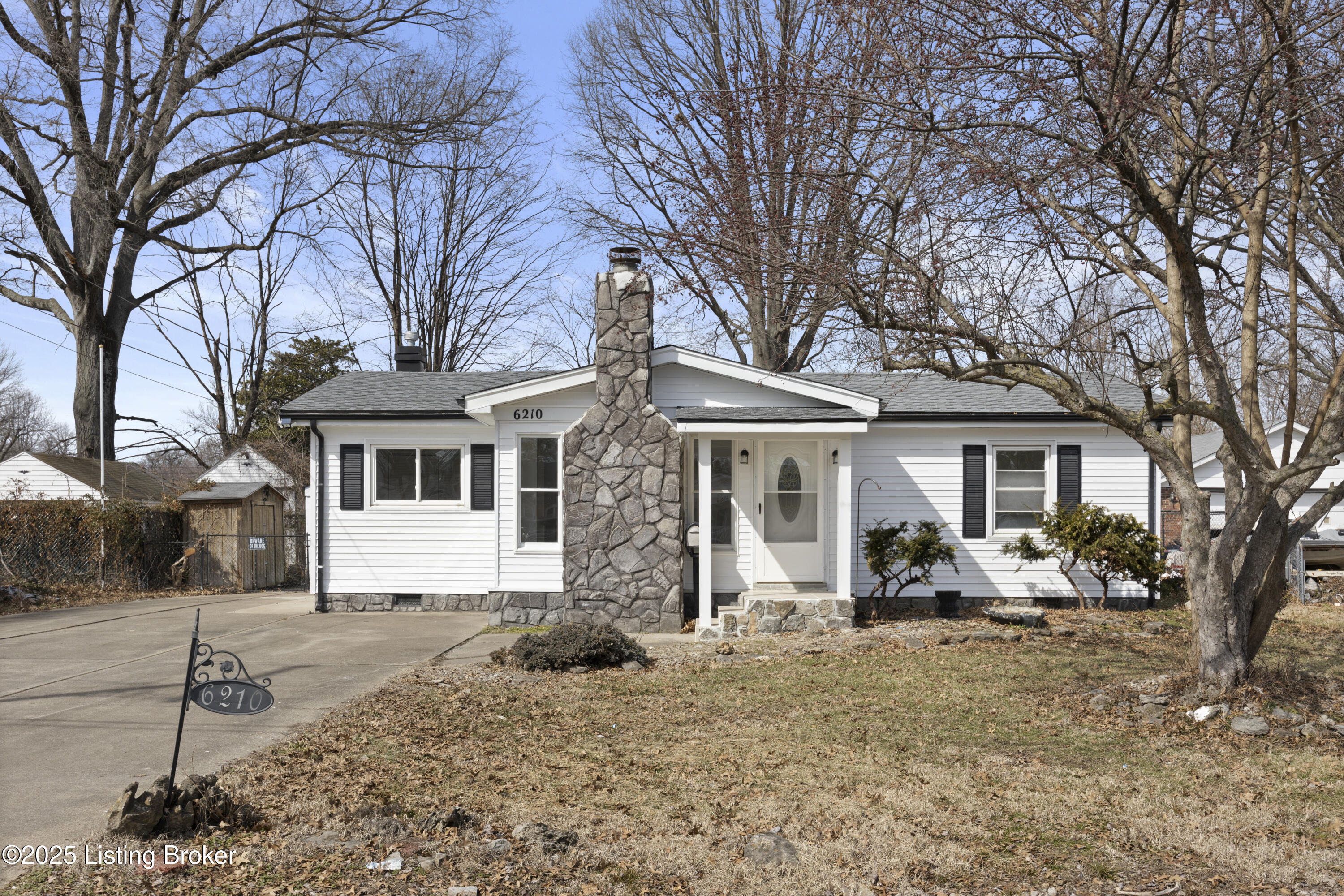 6210 Hanses Dr