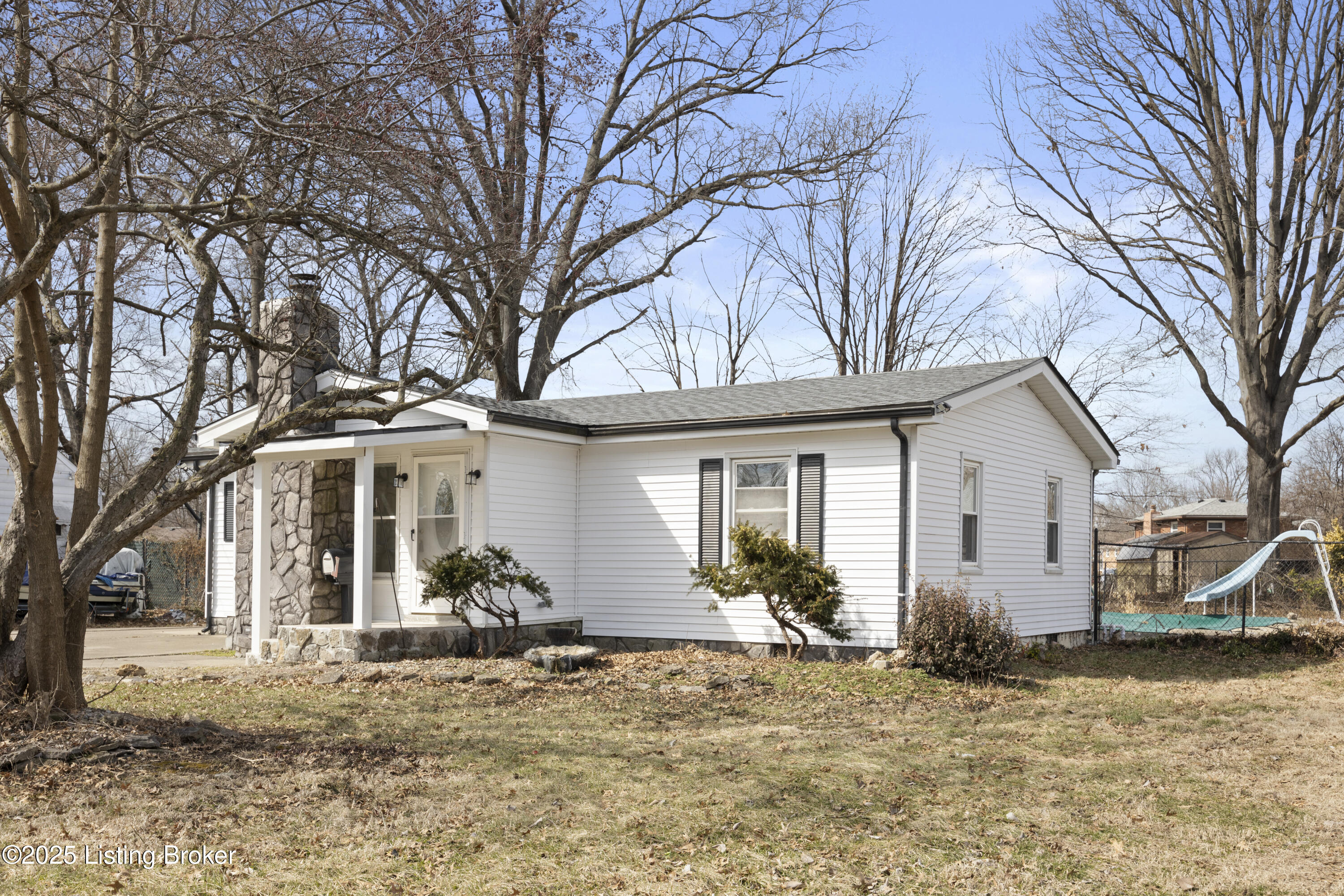 6210 Hanses Dr