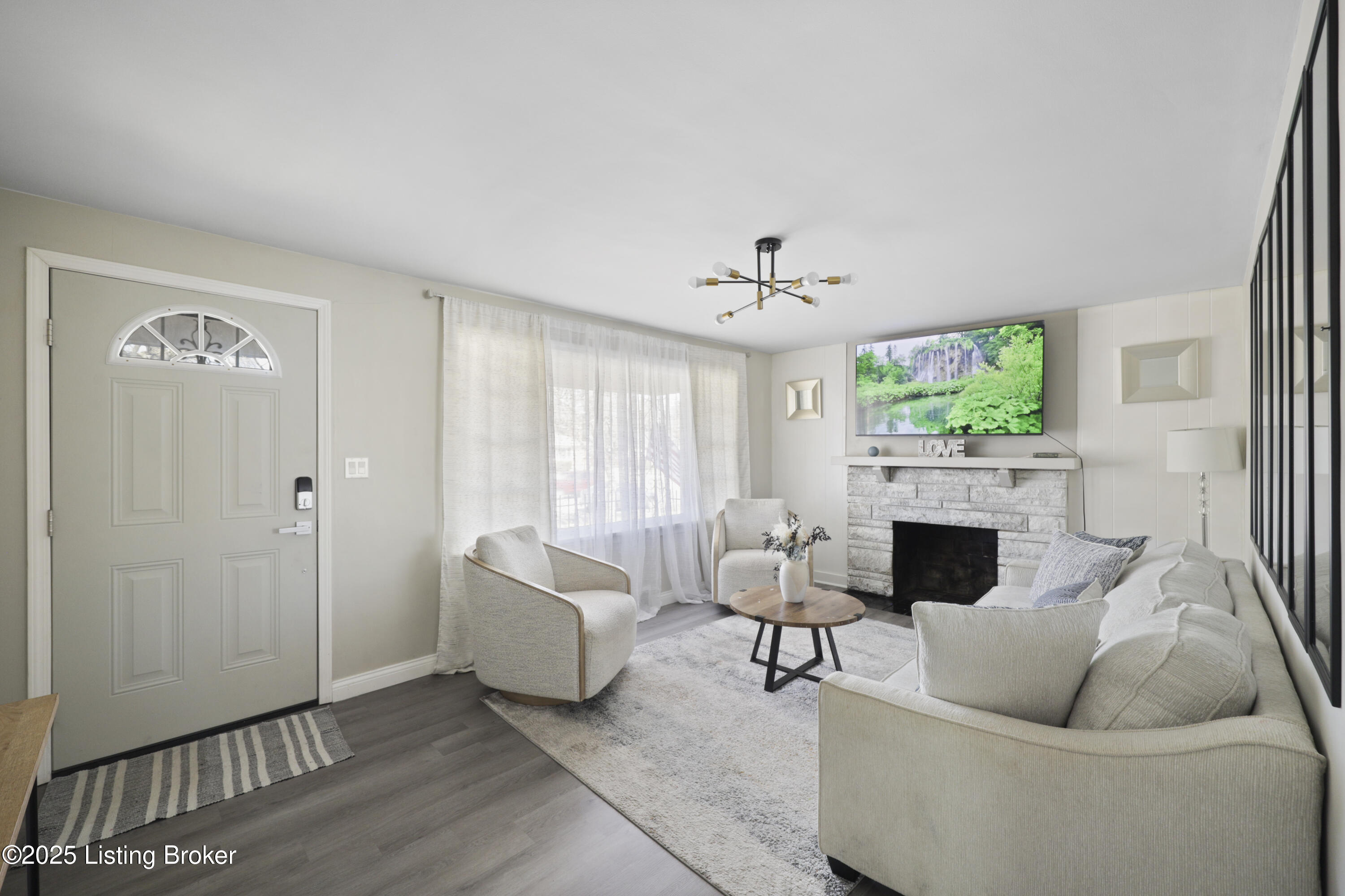 2226 Farnsley Rd