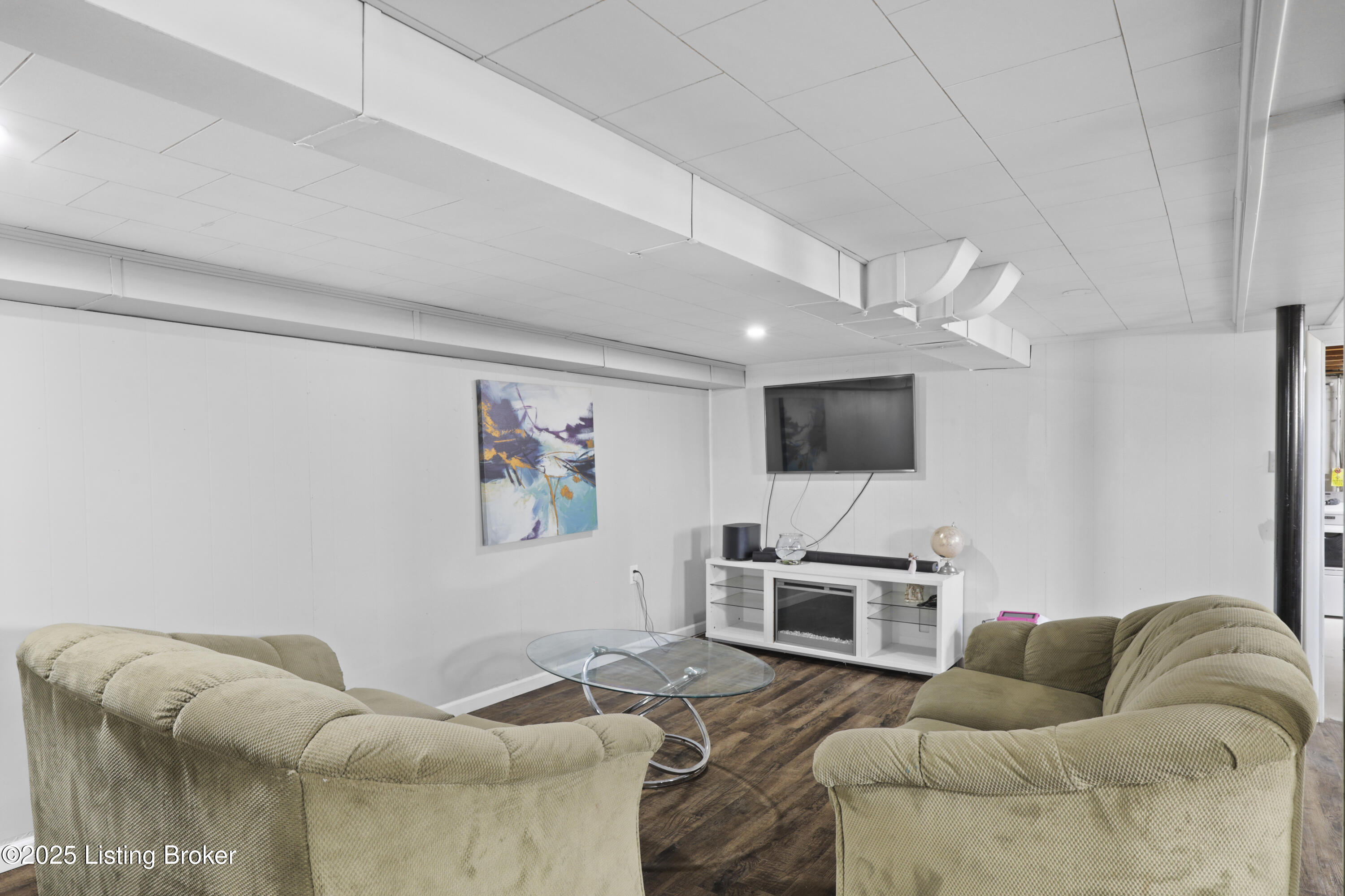 2226 Farnsley Rd