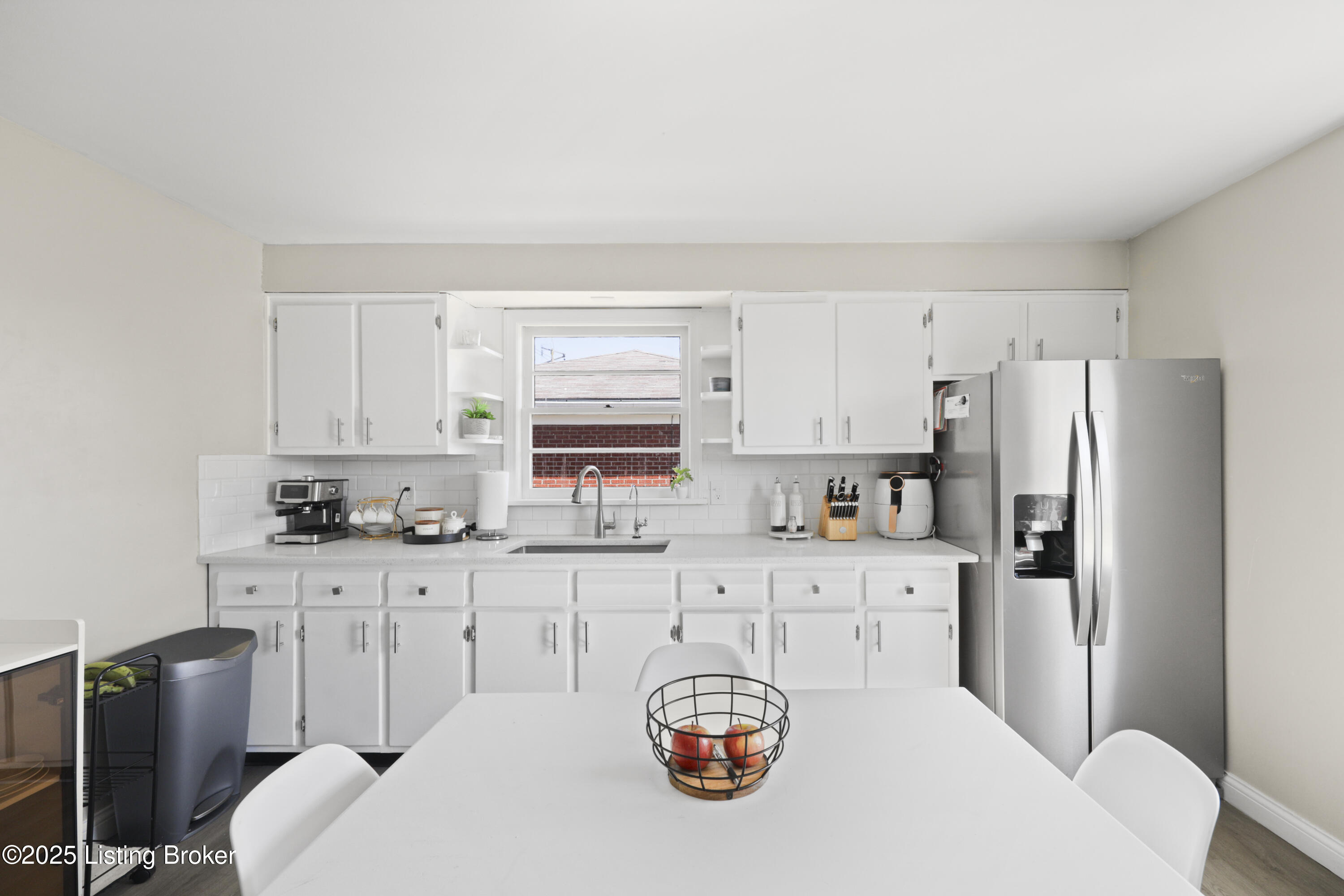 2226 Farnsley Rd