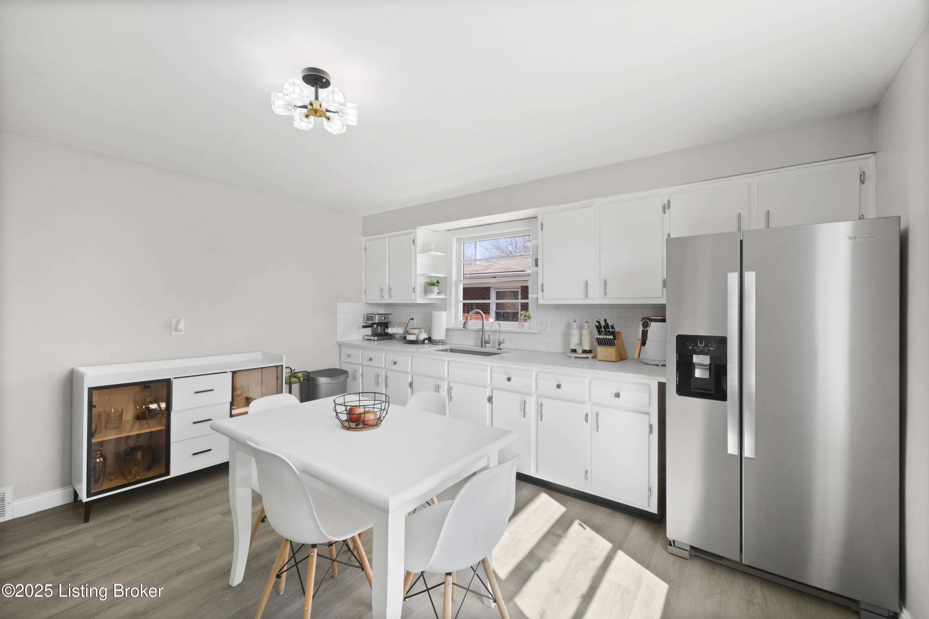 2226 Farnsley Rd