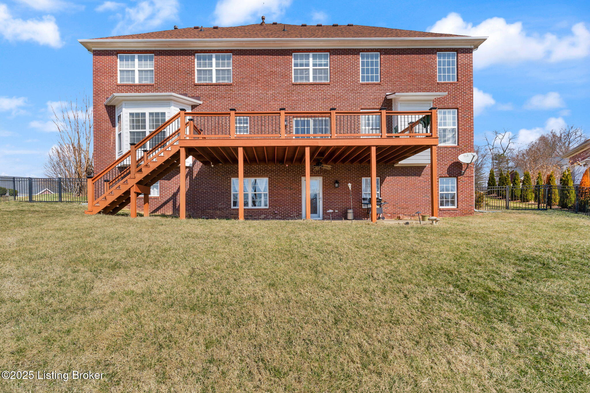 16704 Glen Lakes Dr