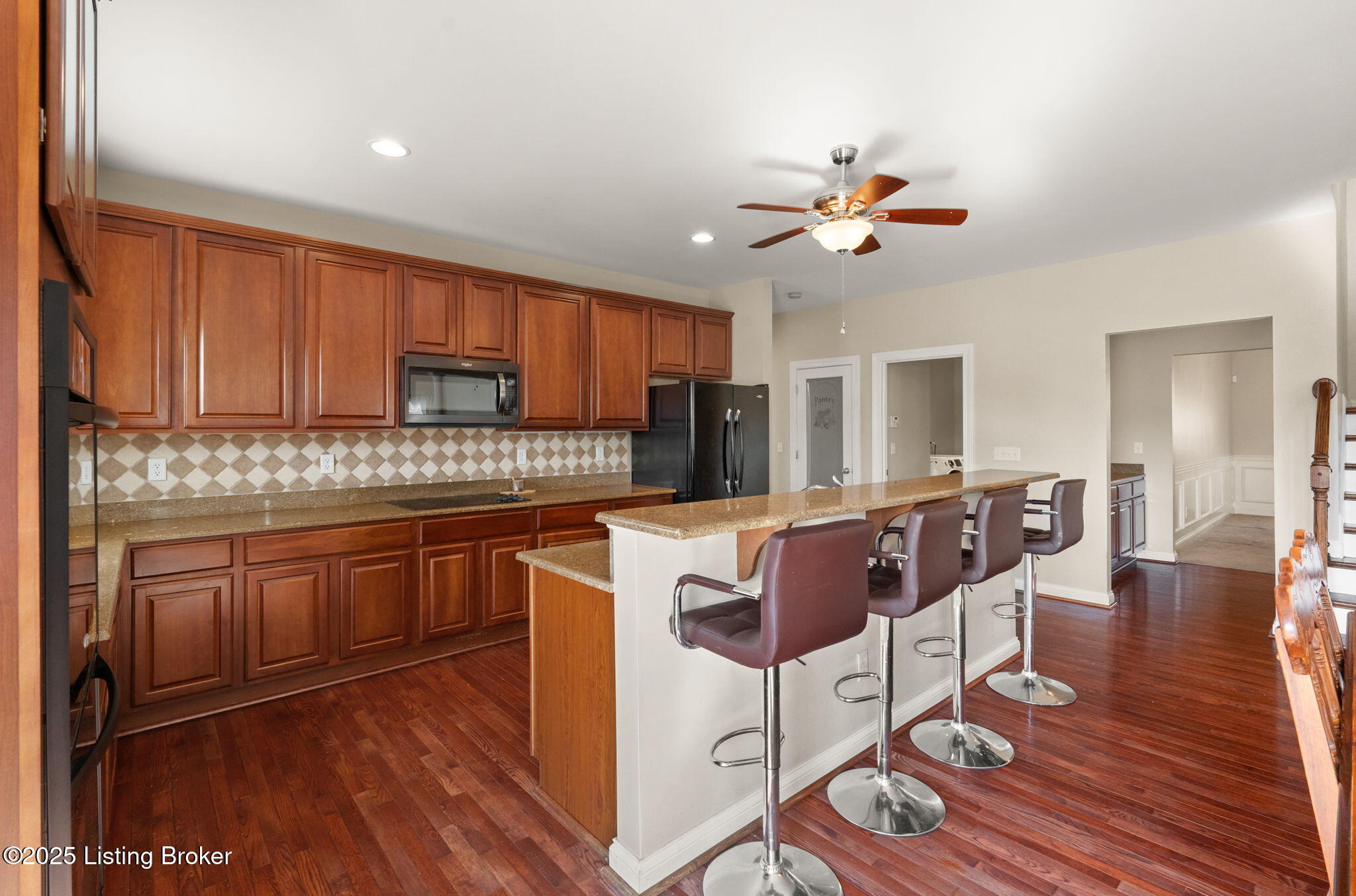 16704 Glen Lakes Dr