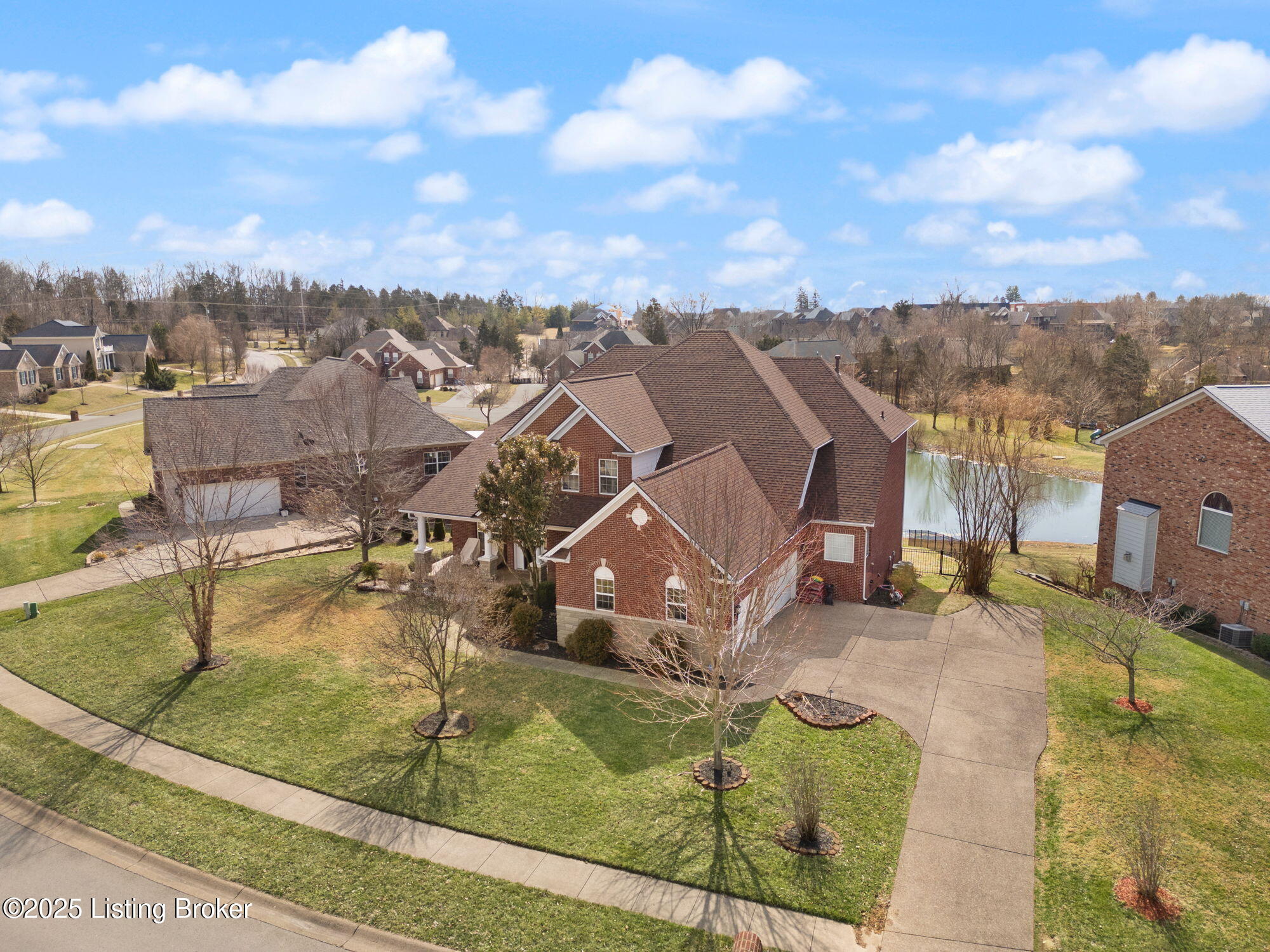 16704 Glen Lakes Dr