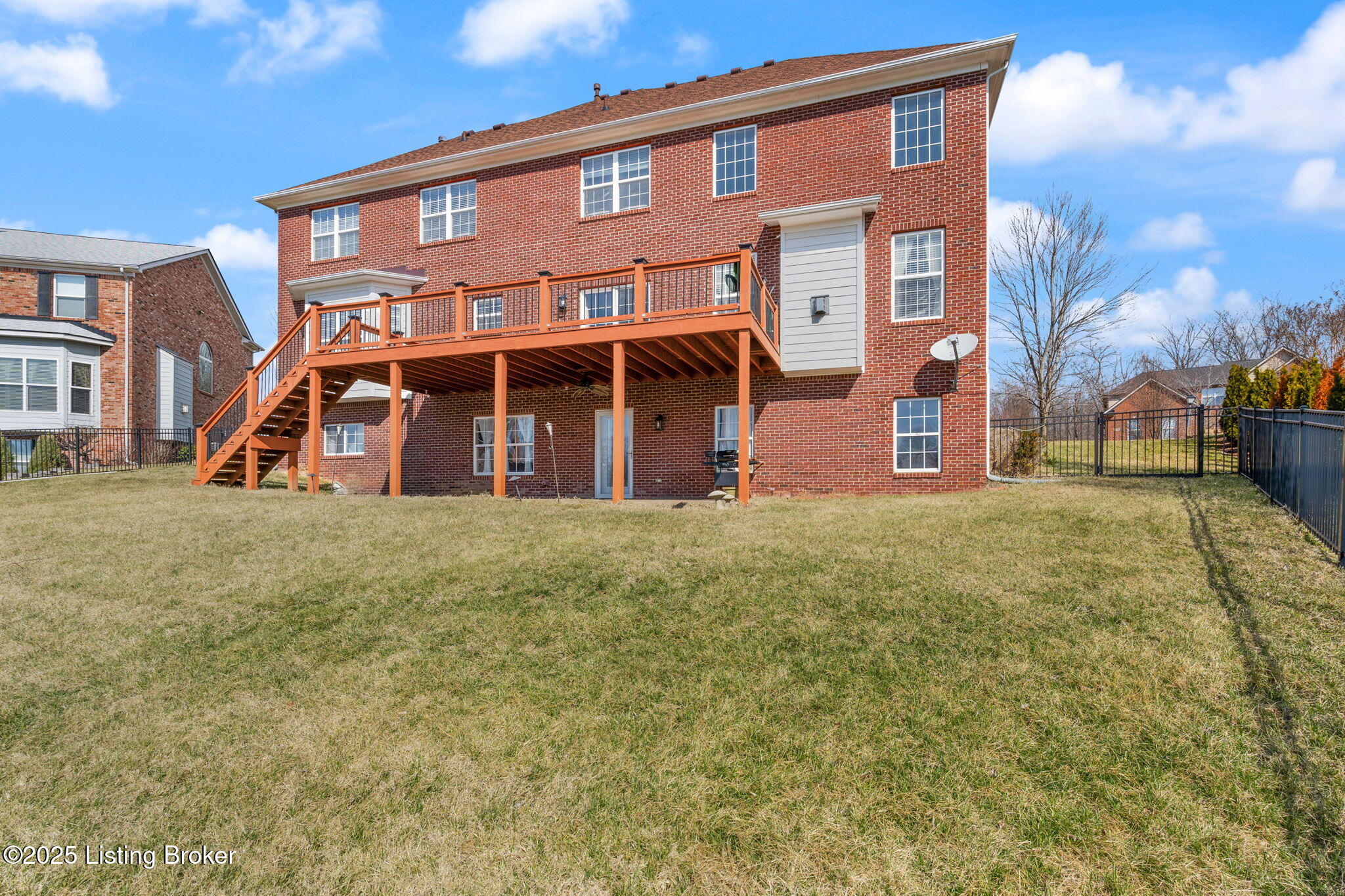 16704 Glen Lakes Dr