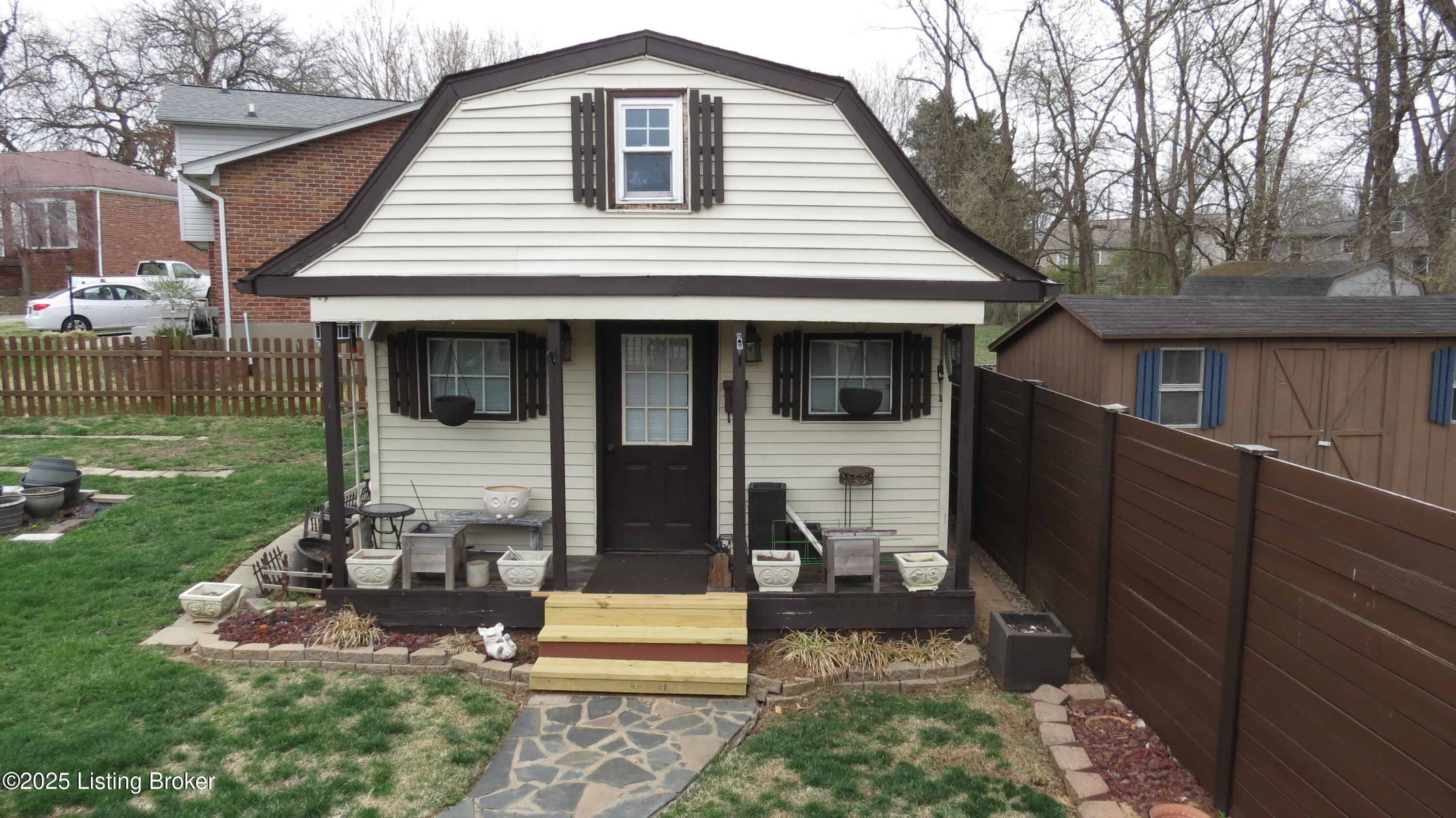 10713 Blackwood Rd