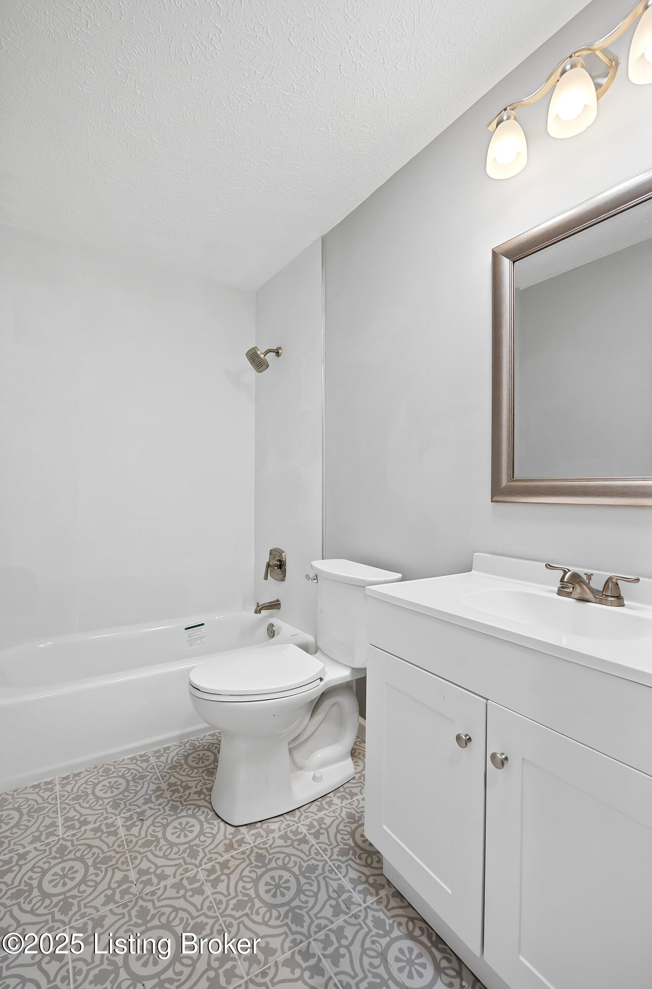 10114 Blue Creek Dr