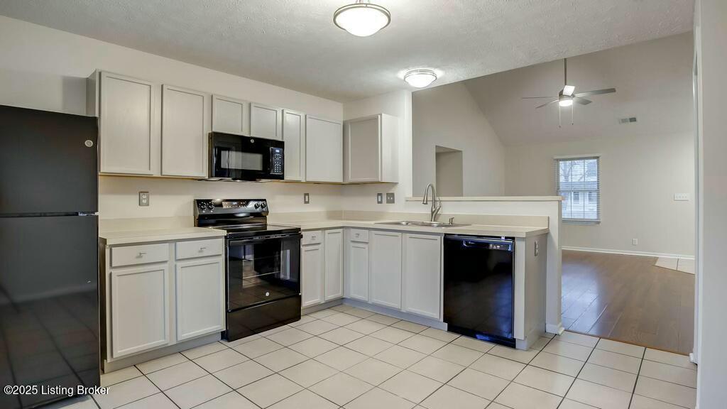 6110 Maravian Dr