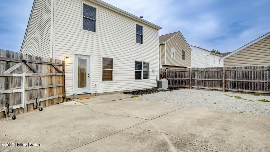 6110 Maravian Dr