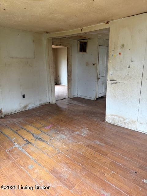 6814 Memory Ln