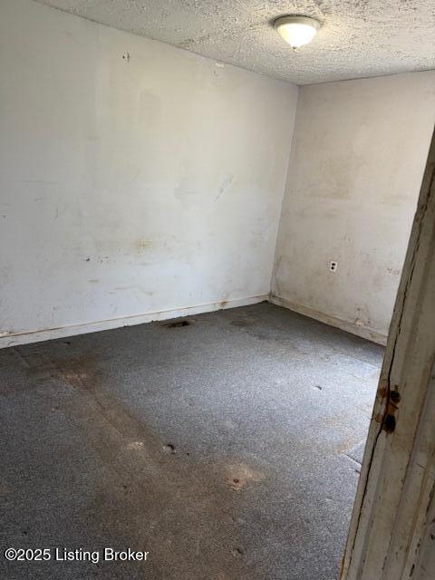 6814 Memory Ln