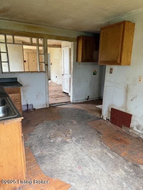 6814 Memory Ln