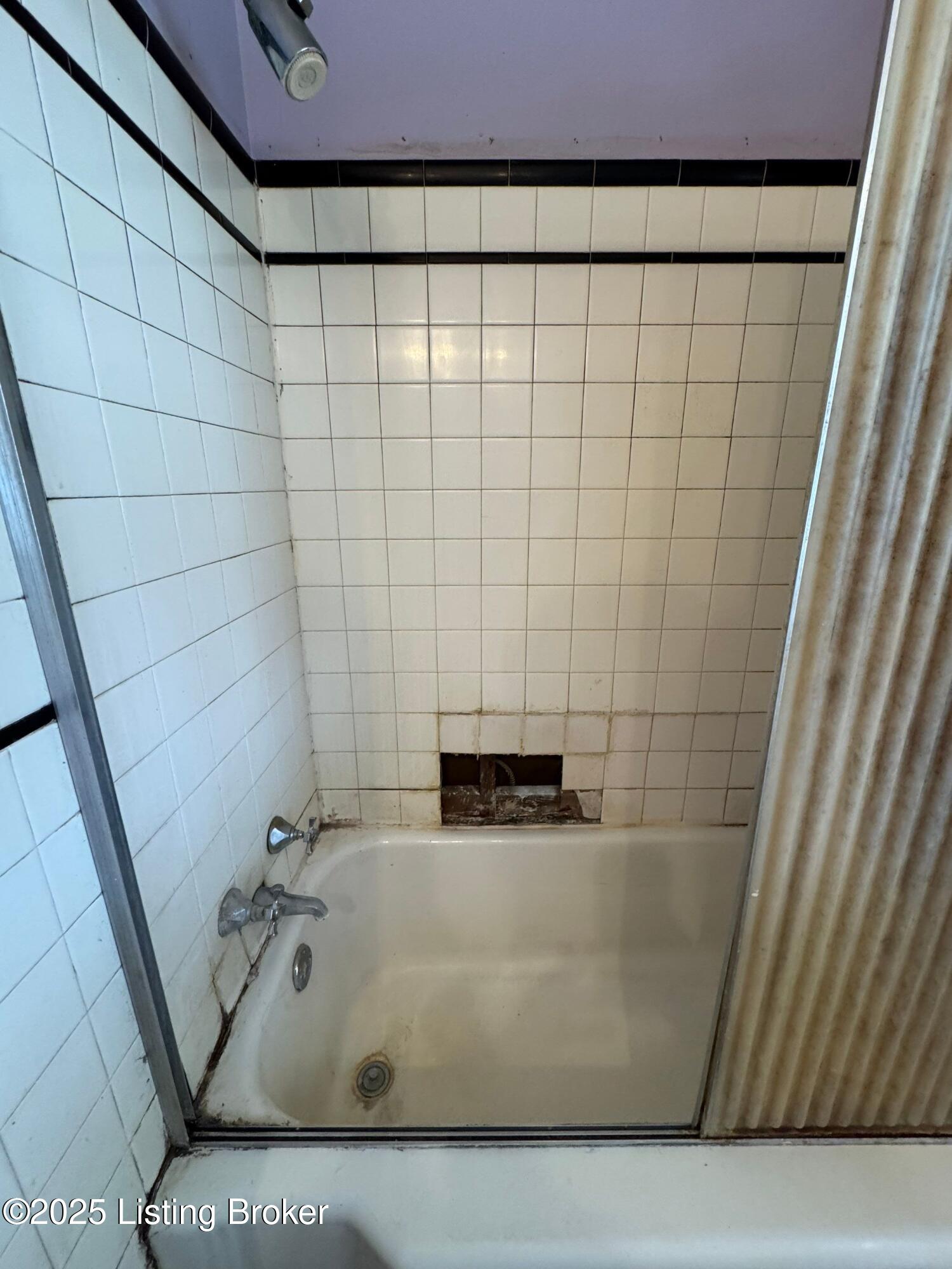 315 E Southside Ct