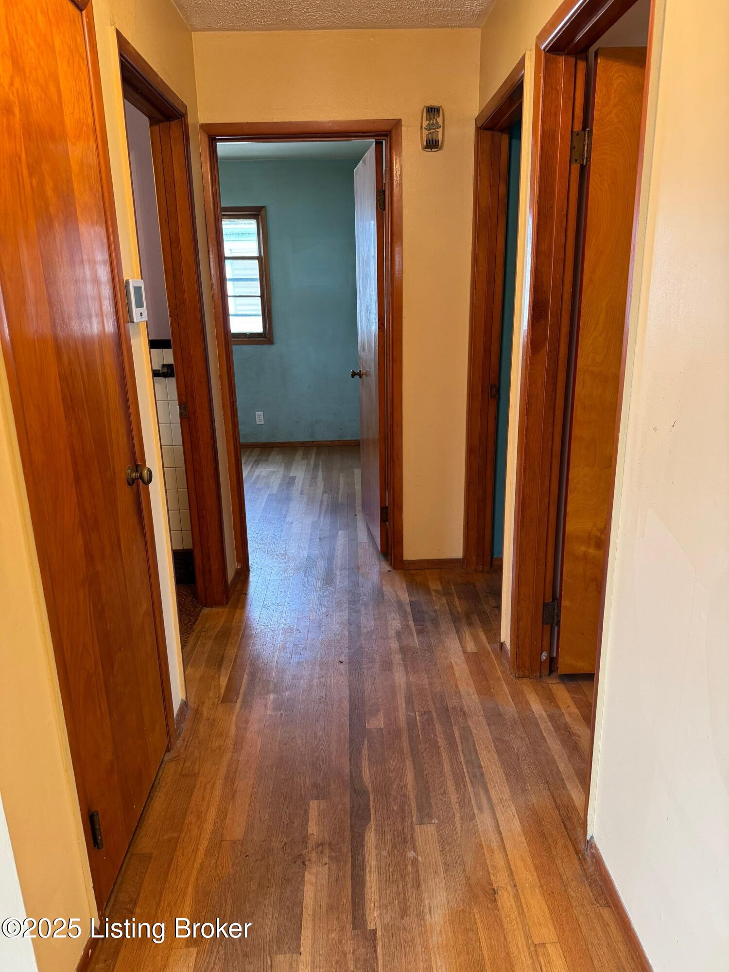 315 E Southside Ct