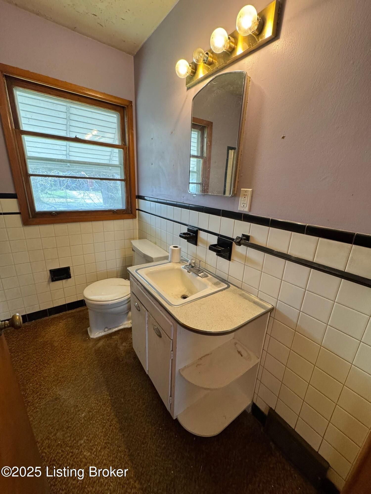 315 E Southside Ct