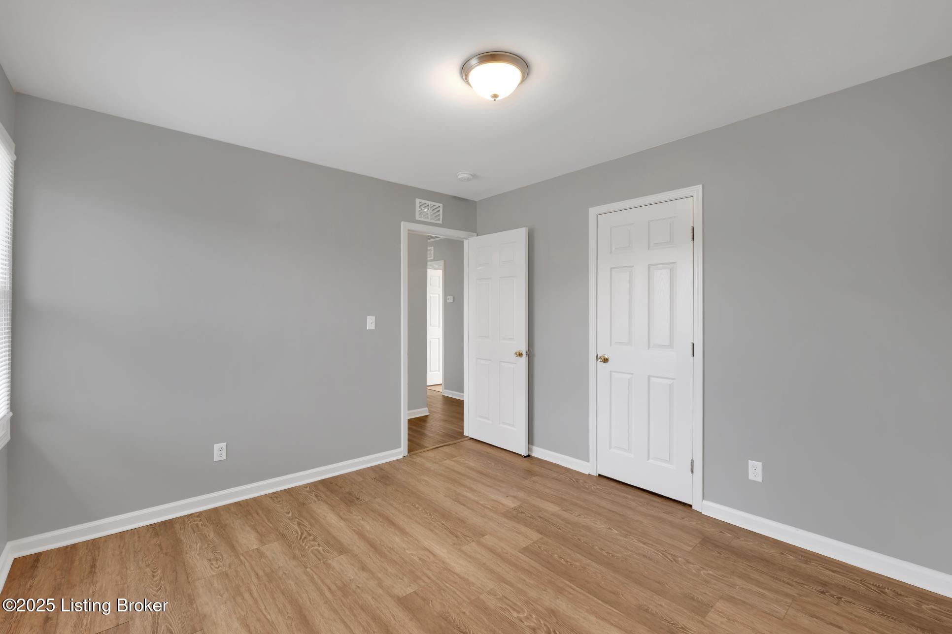 3017 Bitten Ln