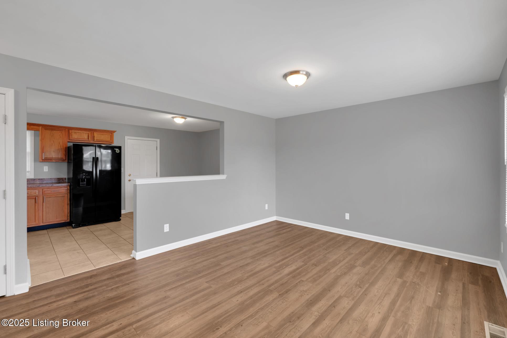3017 Bitten Ln