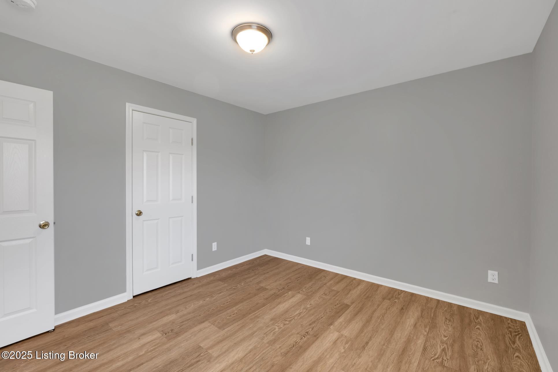 3017 Bitten Ln