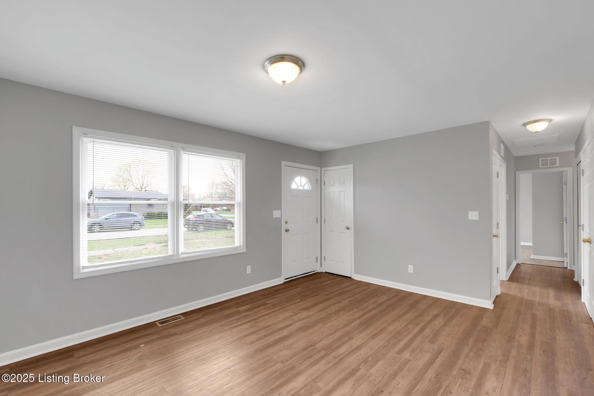 3017 Bitten Ln