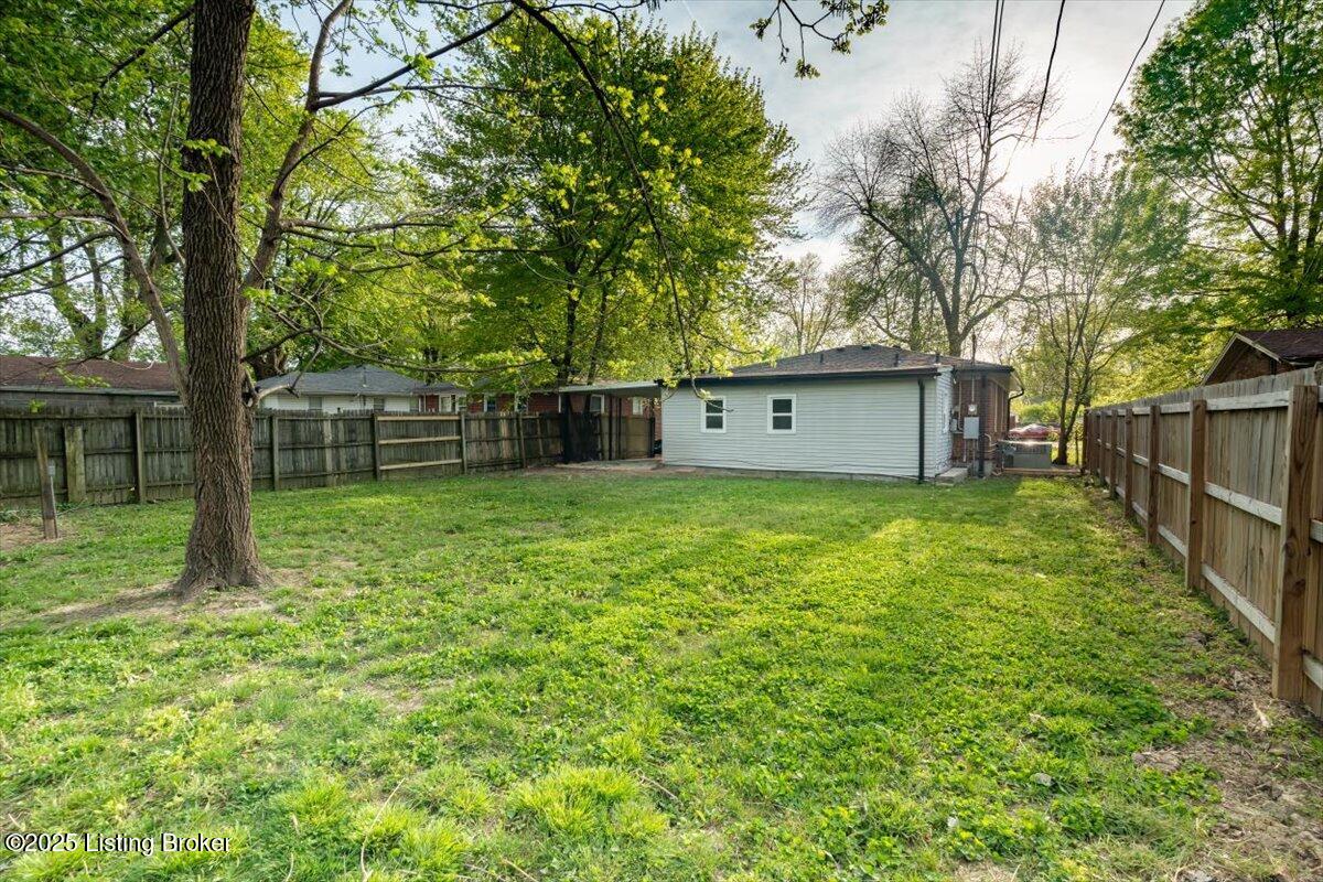 7501 Elnora Ave