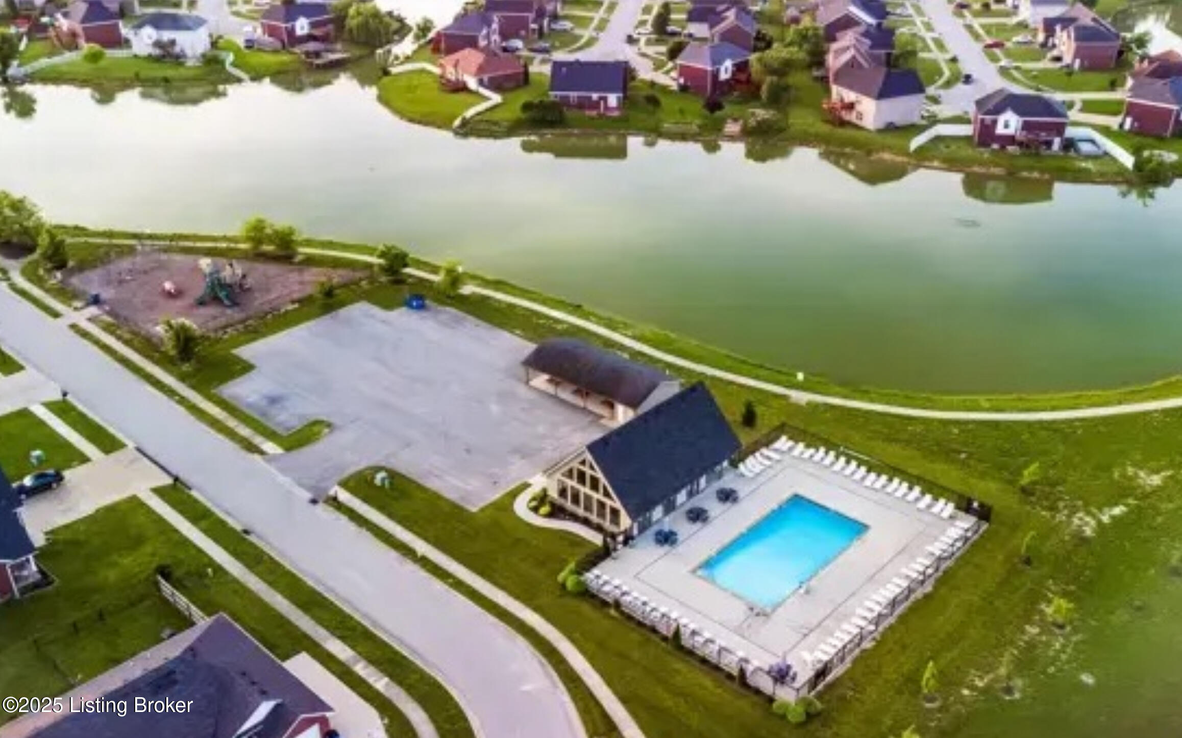 103 Goldeneye Ct