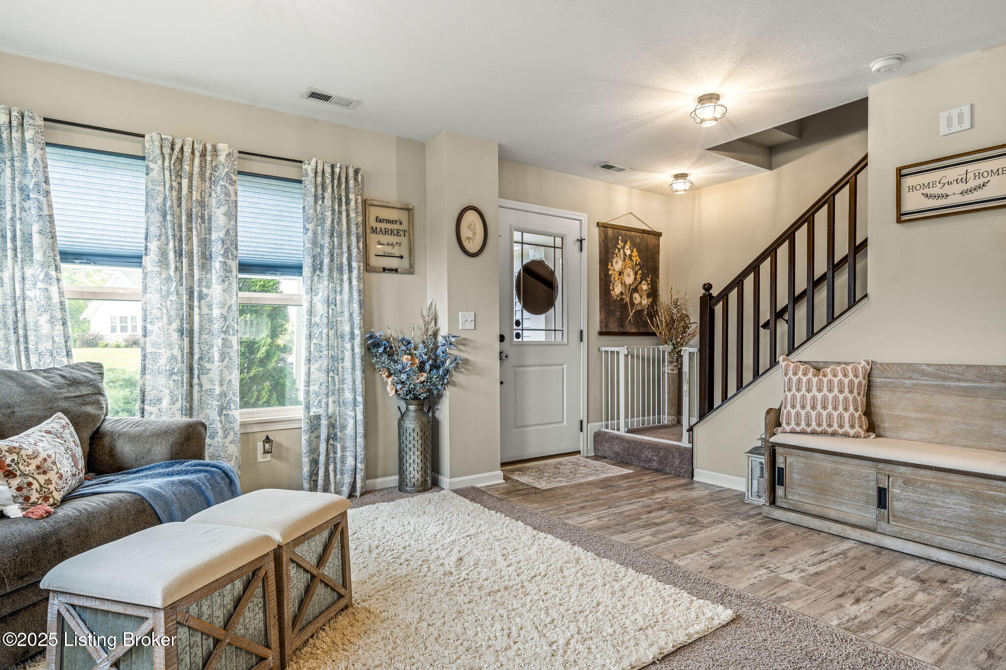103 Goldeneye Ct