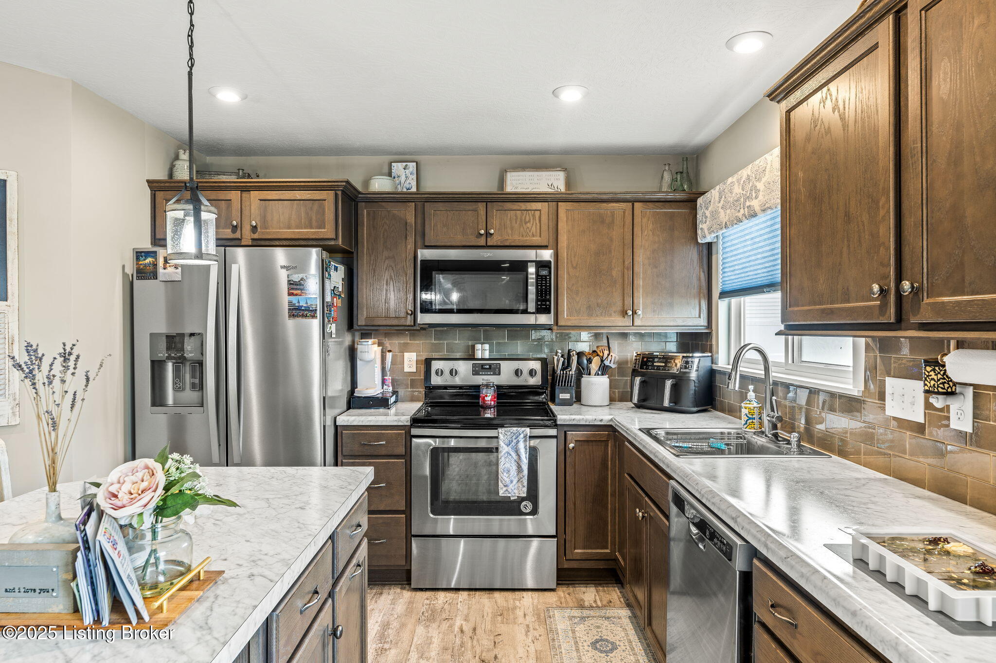 103 Goldeneye Ct
