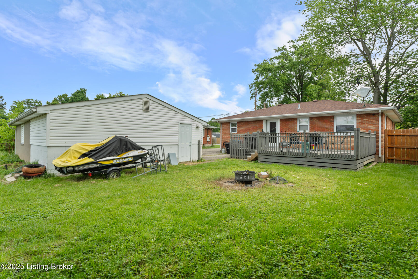 2418 Weber Ln