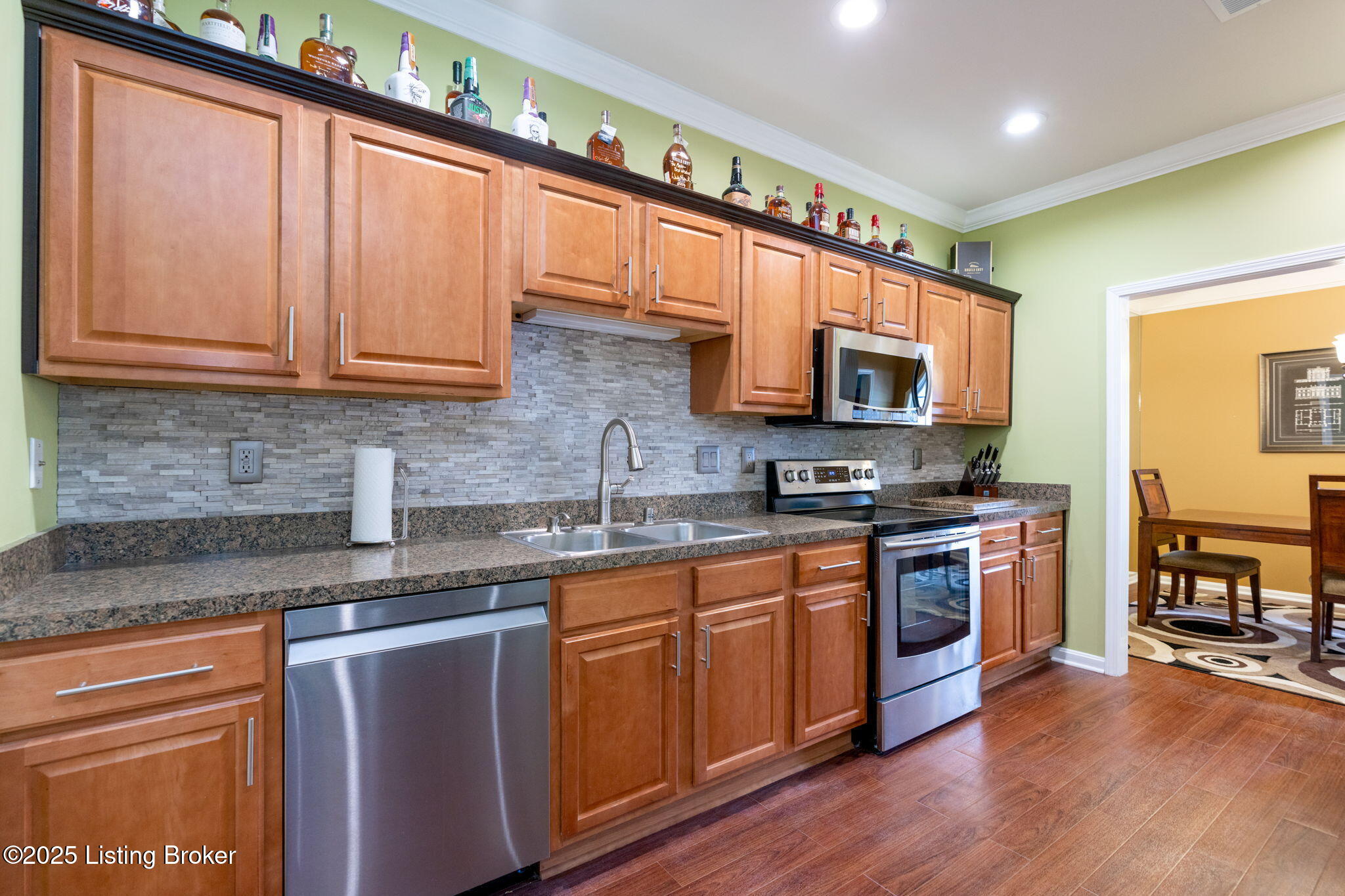 10332 Dorsey Village Dr