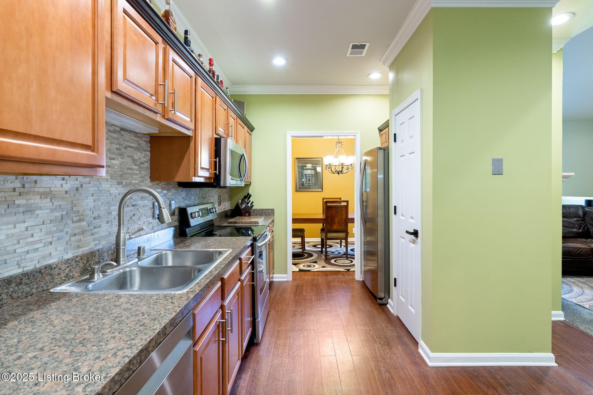 10332 Dorsey Village Dr