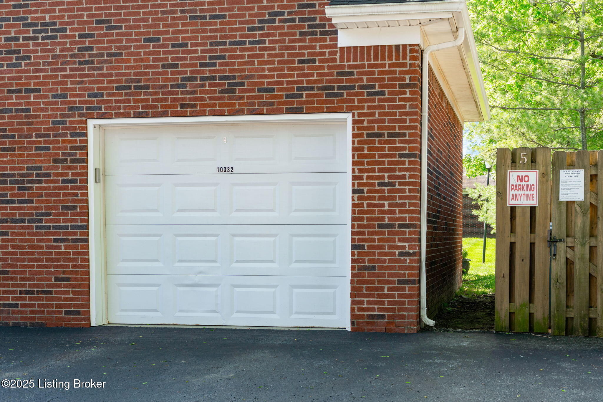 10332 Dorsey Village Dr
