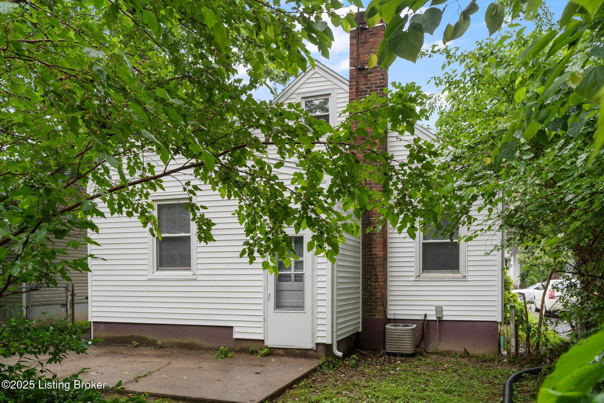 1119 Carlisle Ave
