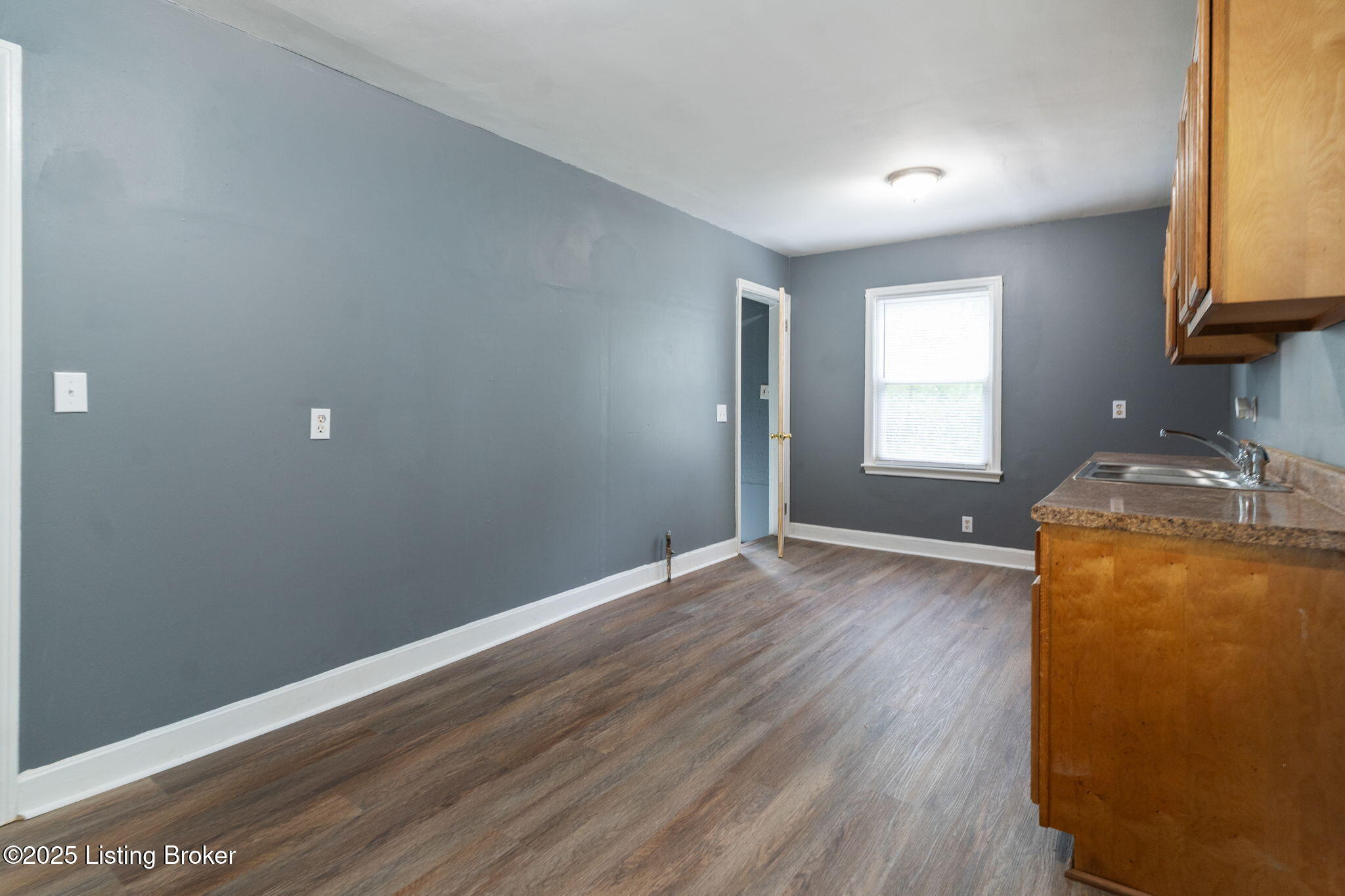 1119 Carlisle Ave