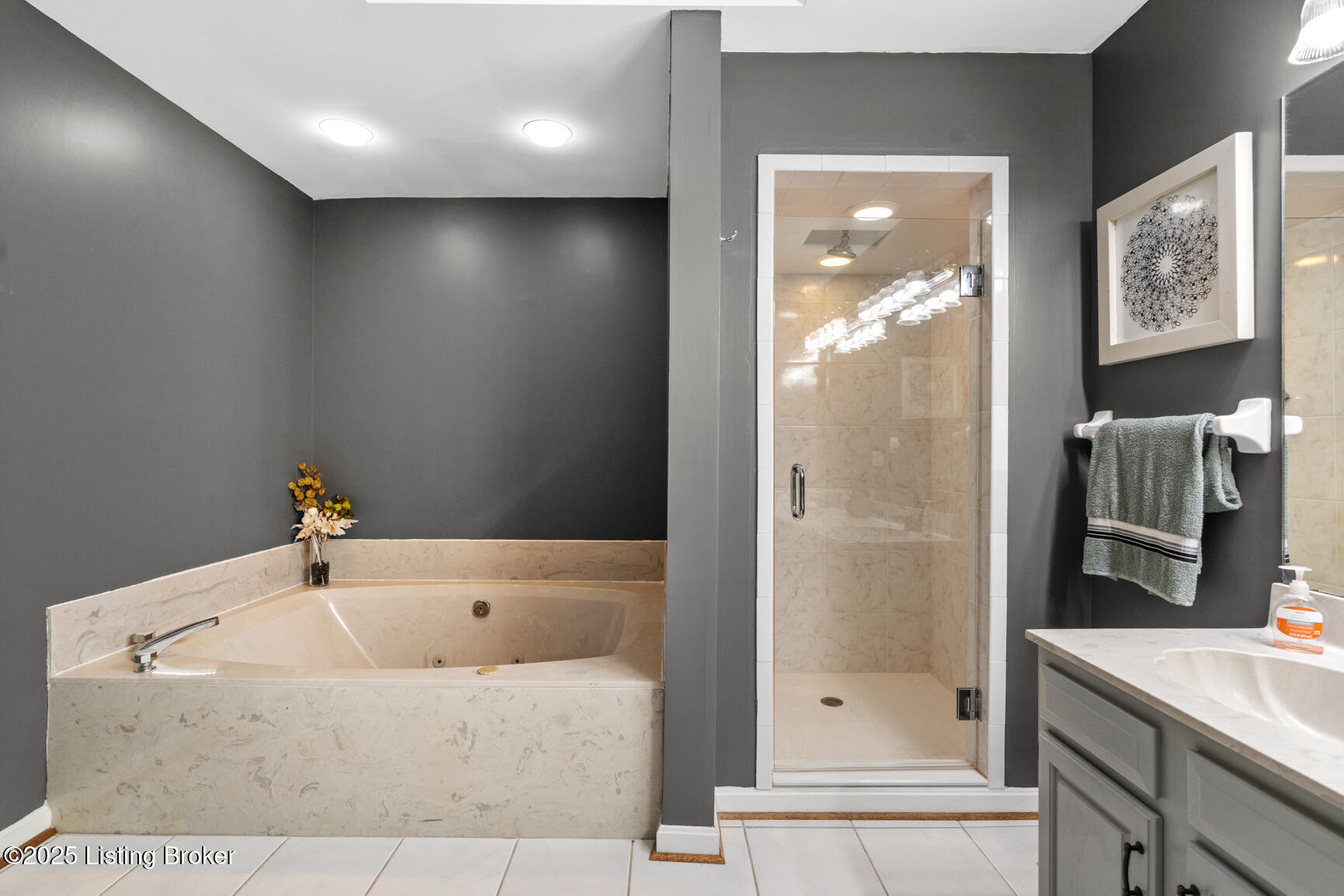 6712 Cooper Chapel Rd