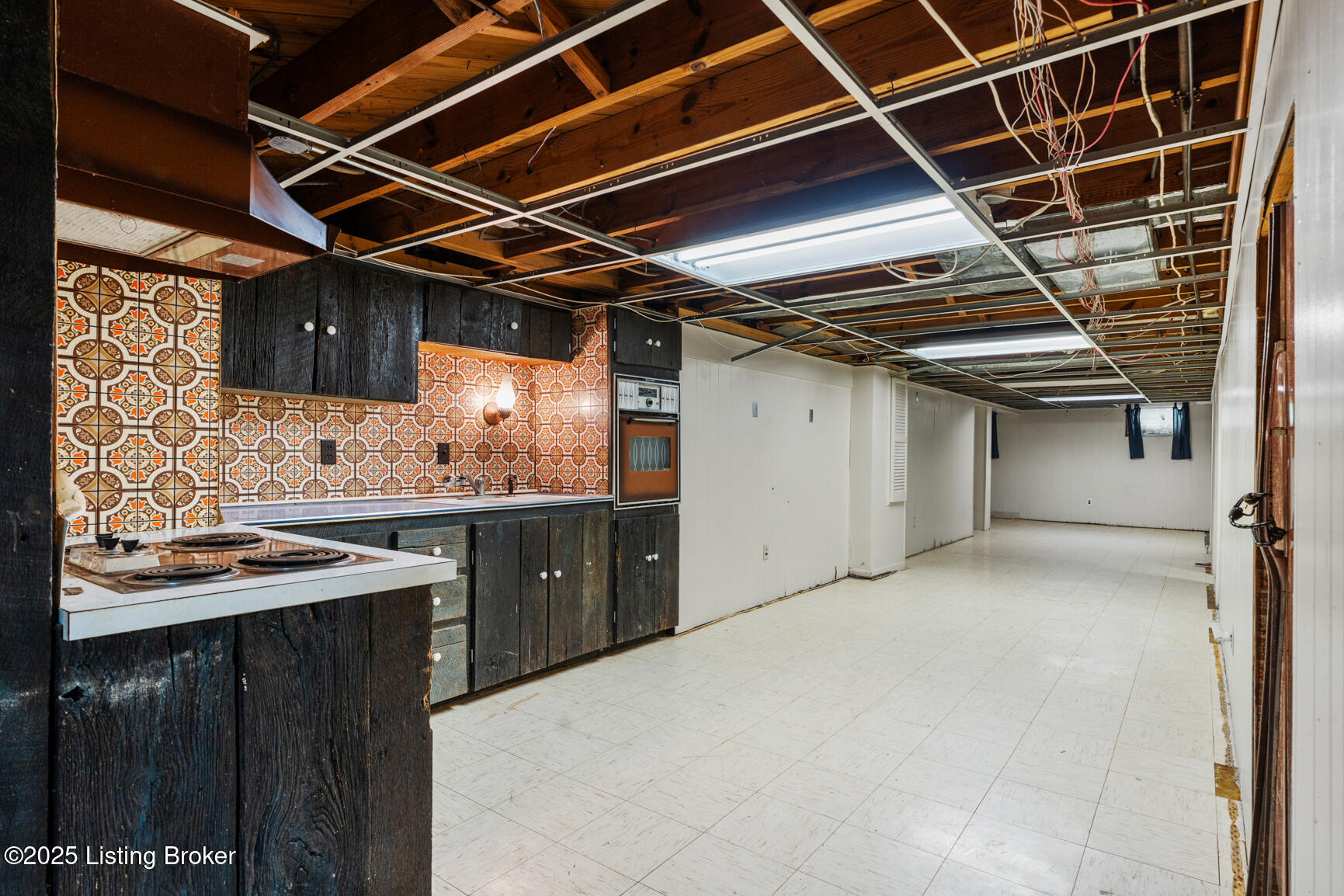 6712 Cooper Chapel Rd