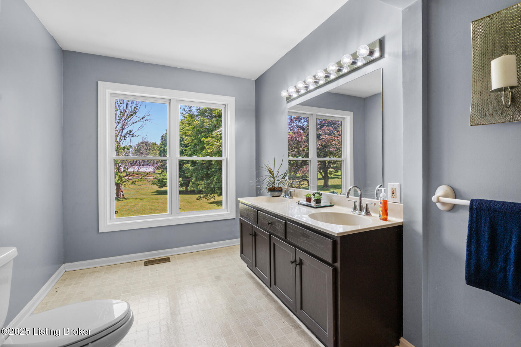 6712 Cooper Chapel Rd