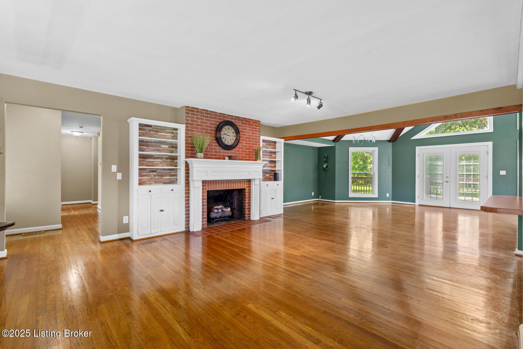 6712 Cooper Chapel Rd