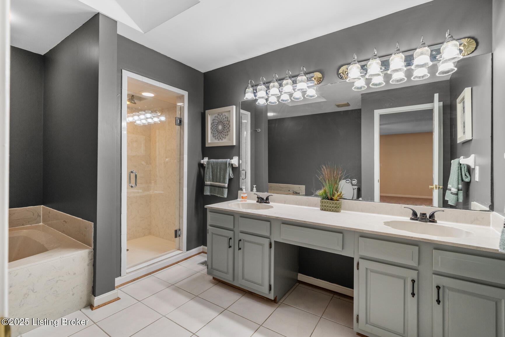 6712 Cooper Chapel Rd