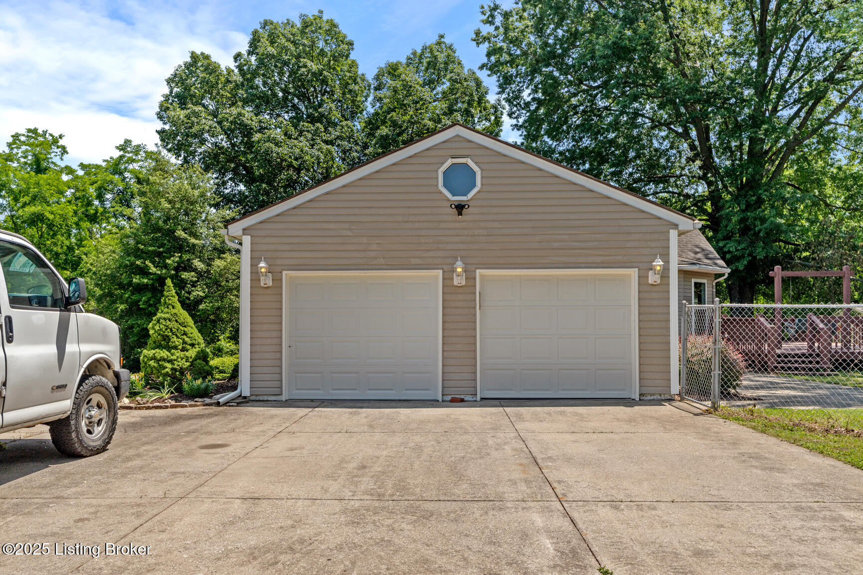 6712 Cooper Chapel Rd