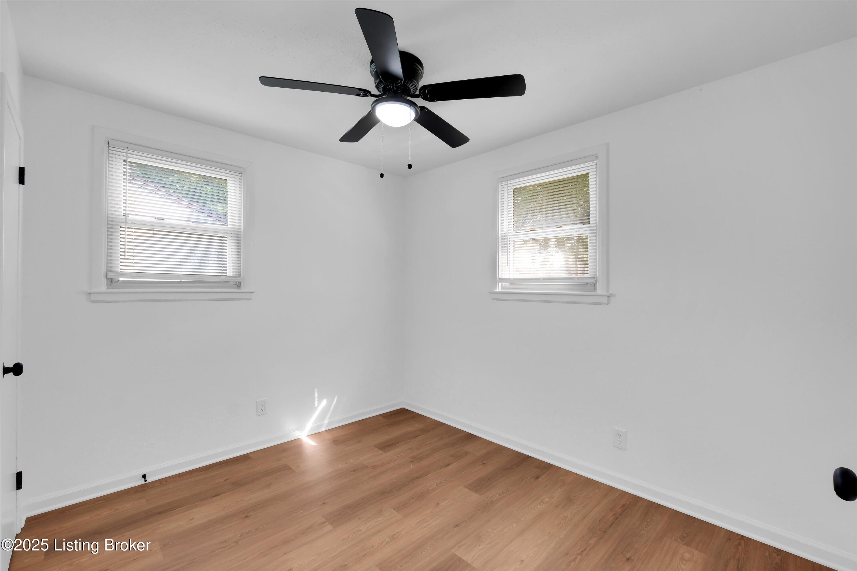 7117 Rainbow Dr