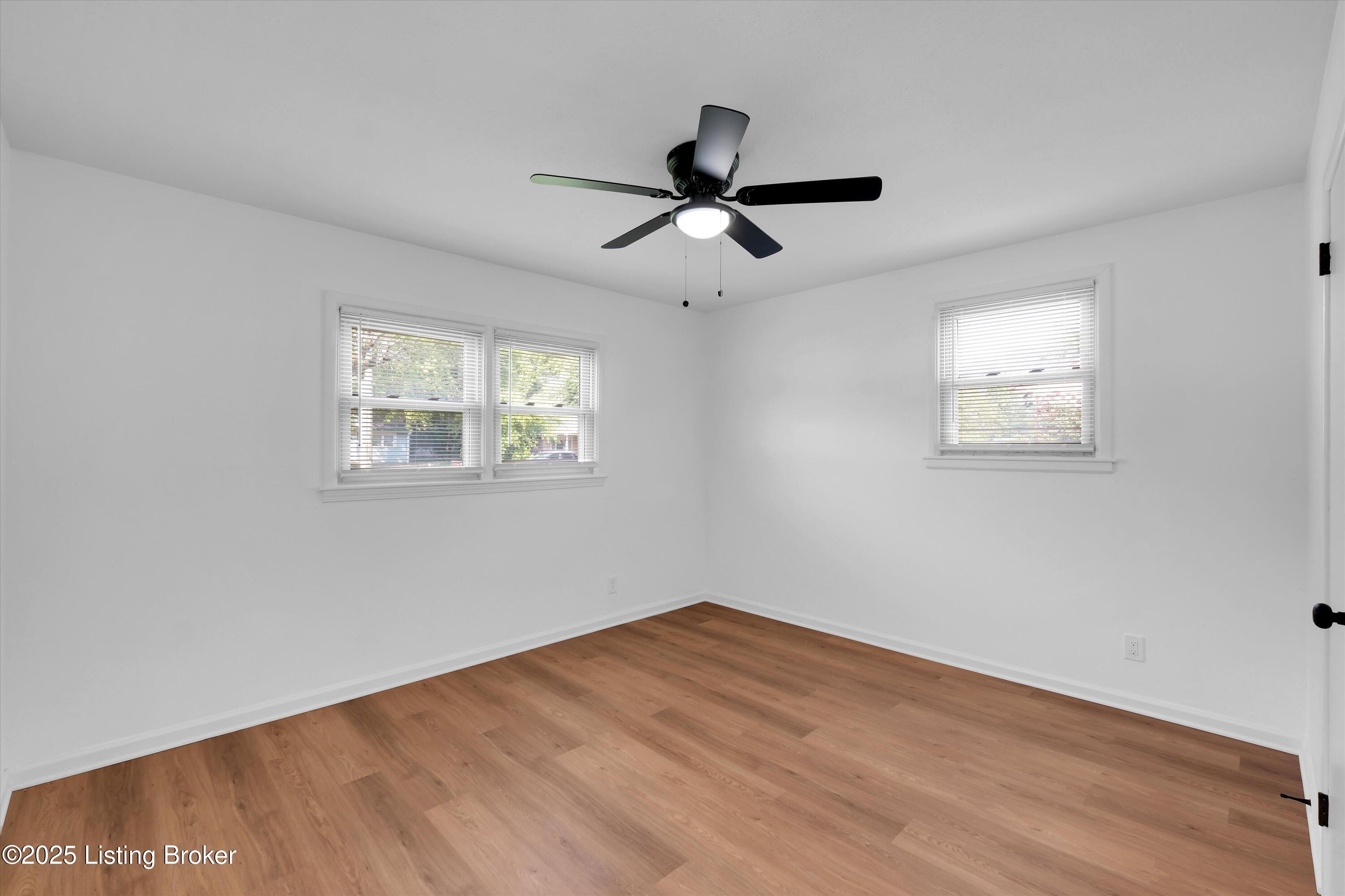 7117 Rainbow Dr