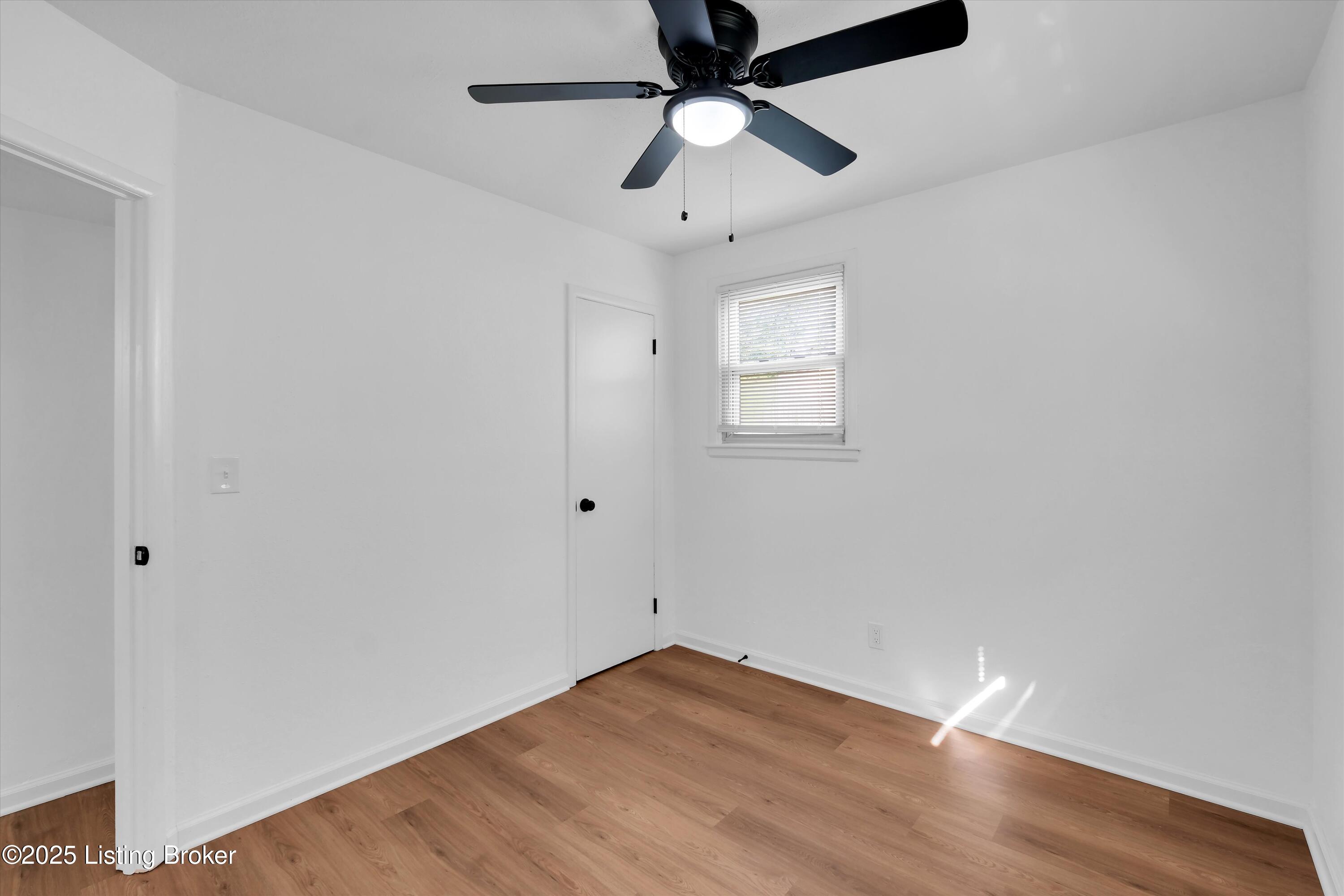 7117 Rainbow Dr