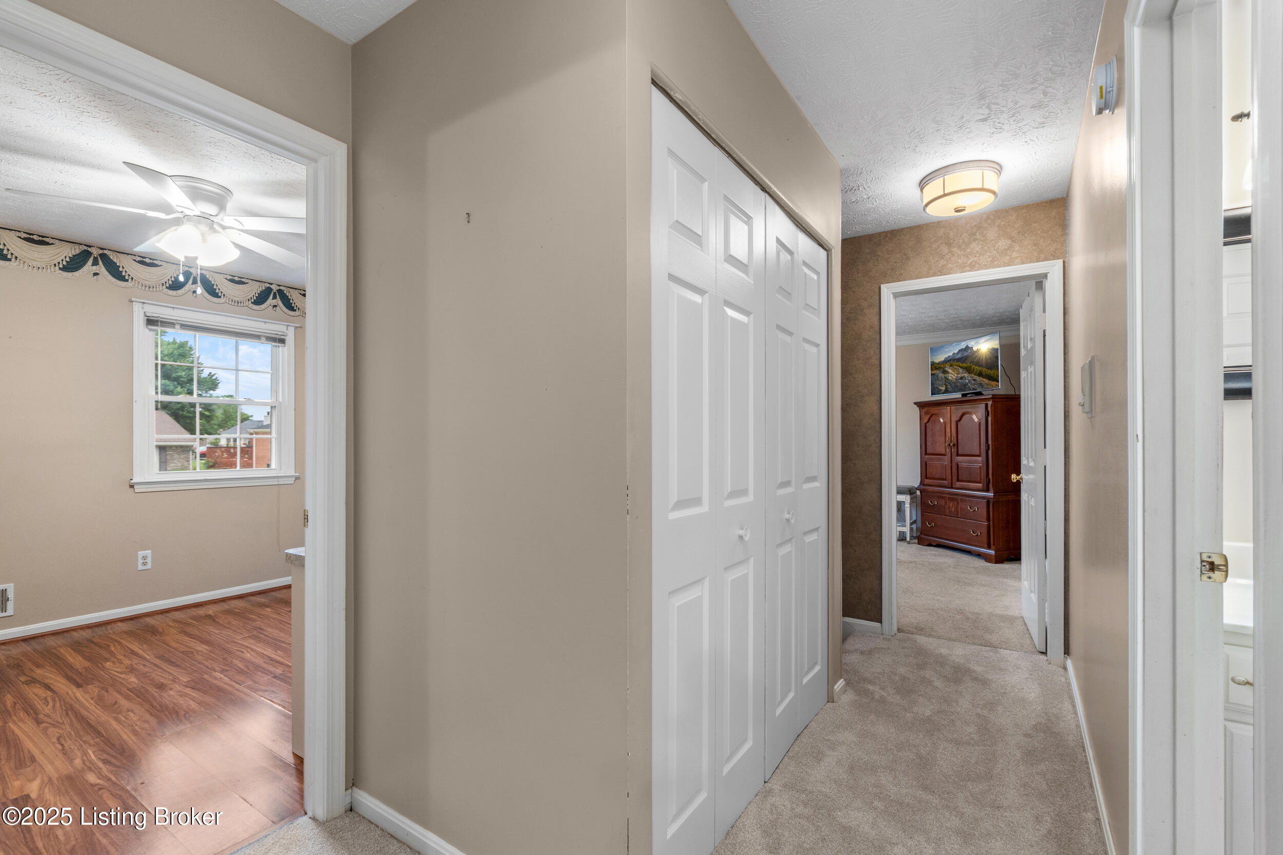 8212 Thornwood Rd